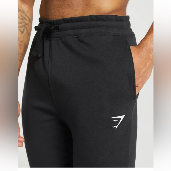 Gymshark Crest Joggers - Picture 2 of 6